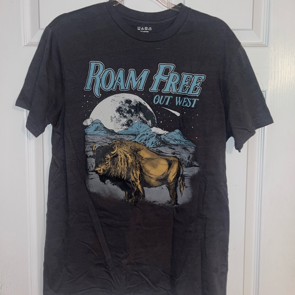 Large Tshirt.